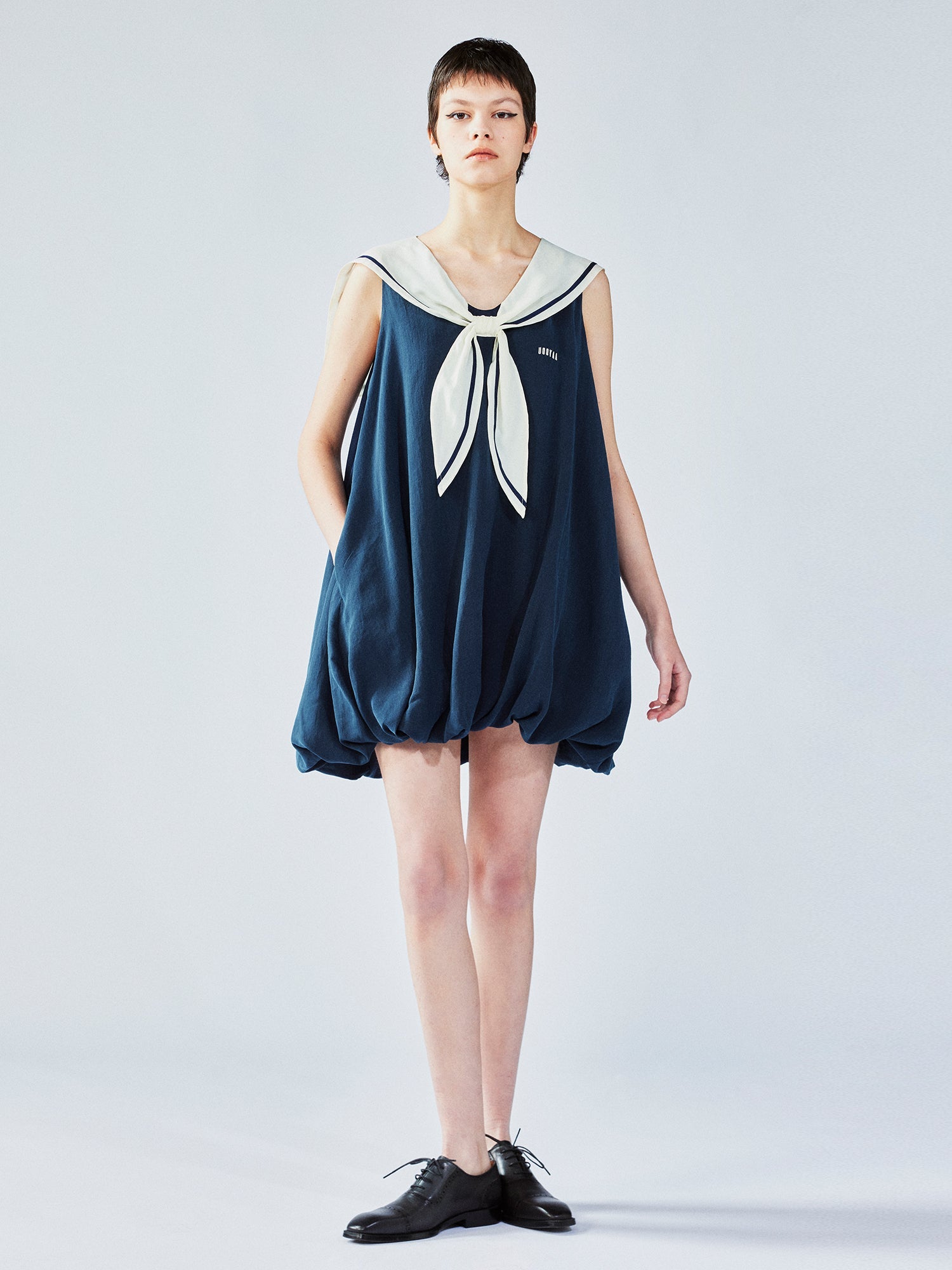 Navy-collar tulip dress