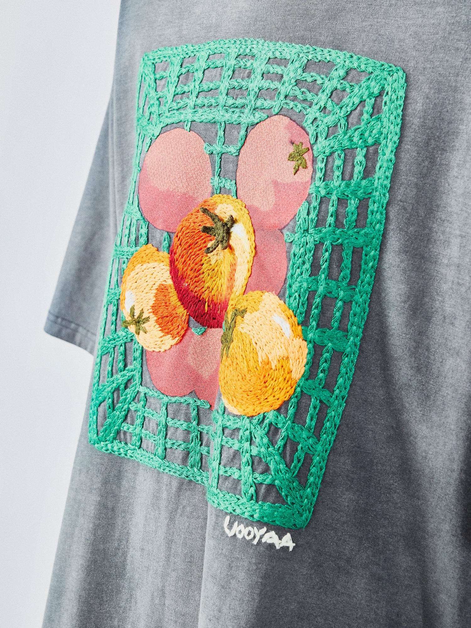 Grocery tomato appliqué t-shirt dress