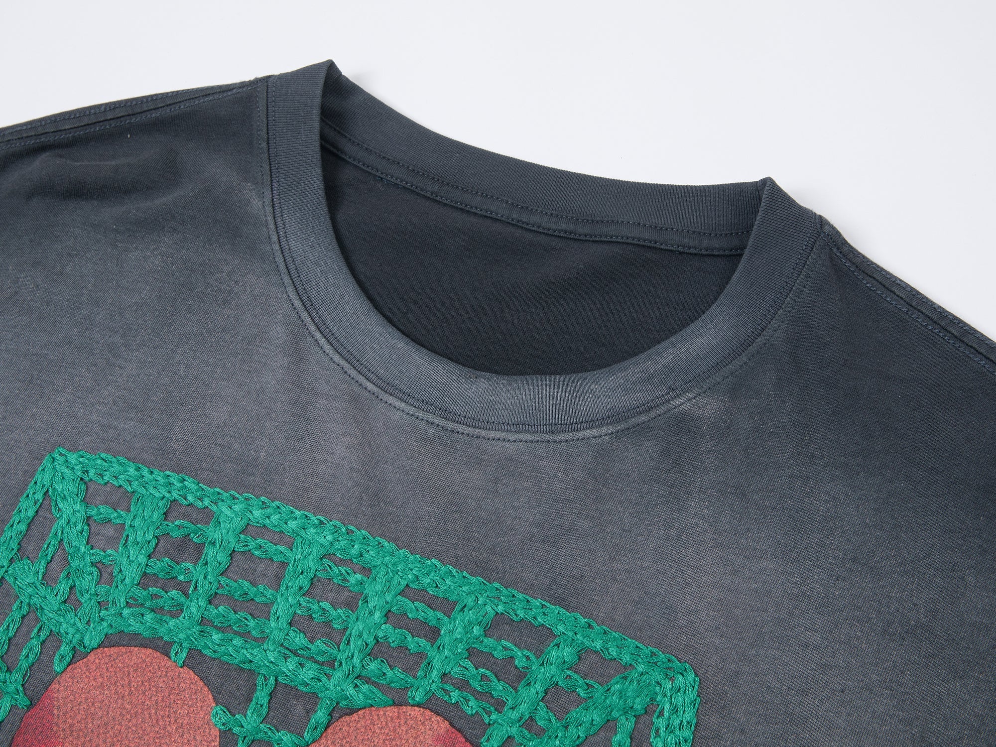 Grocery tomato appliqué t-shirt dress