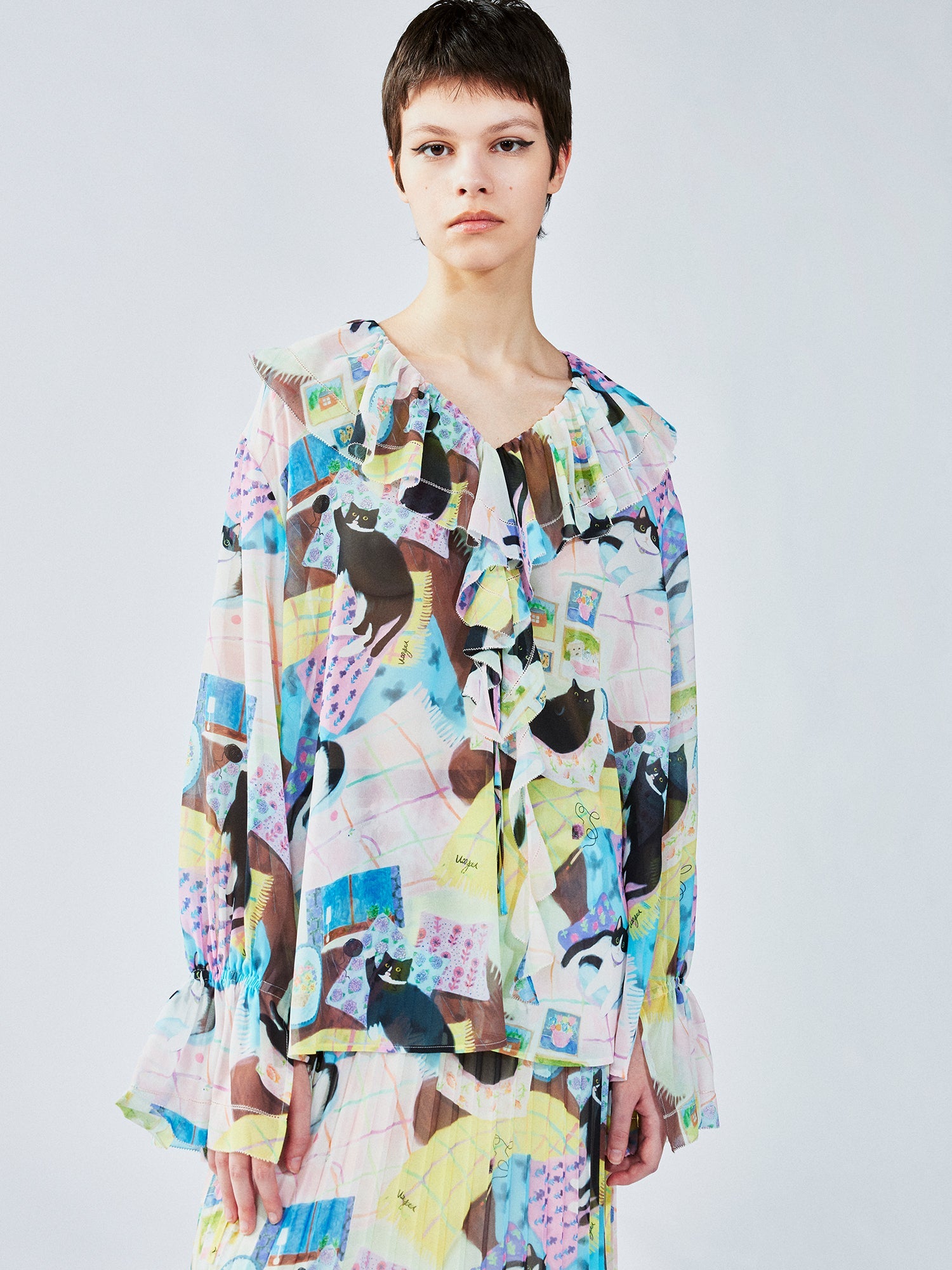 Ruffle-trimmed cat print blouse