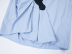 猫を追いかける蝶の刺繍シャツ