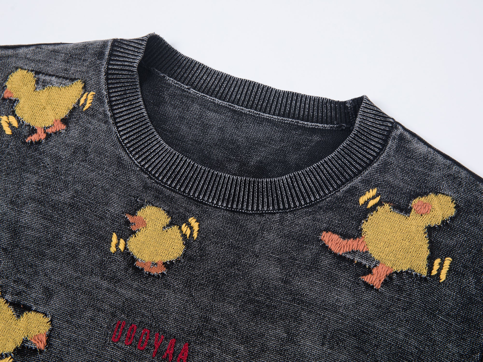 ‘Introverted personality type’ duck jacquard knit tee