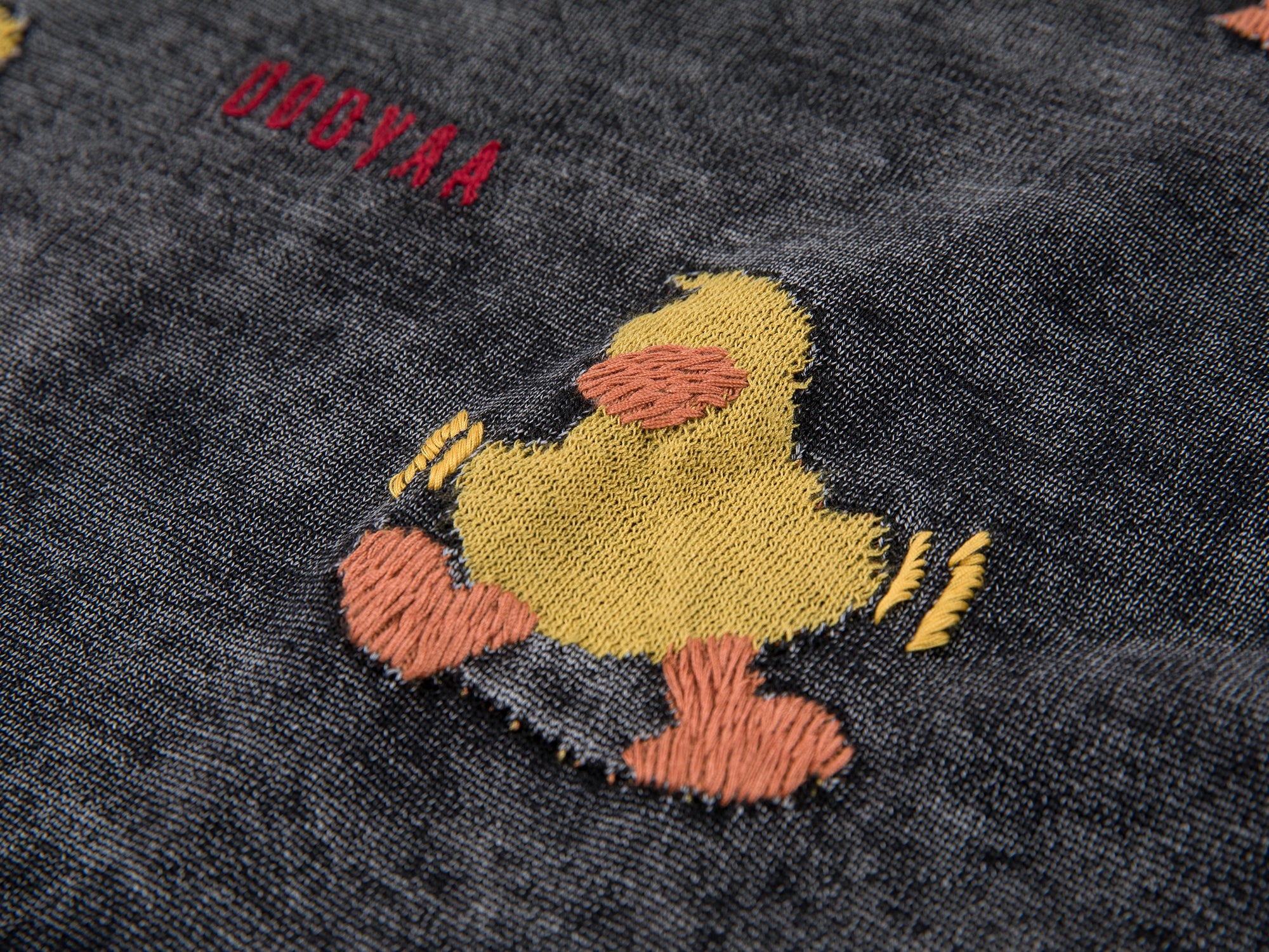 ‘Introverted personality type’ duck jacquard knit tee