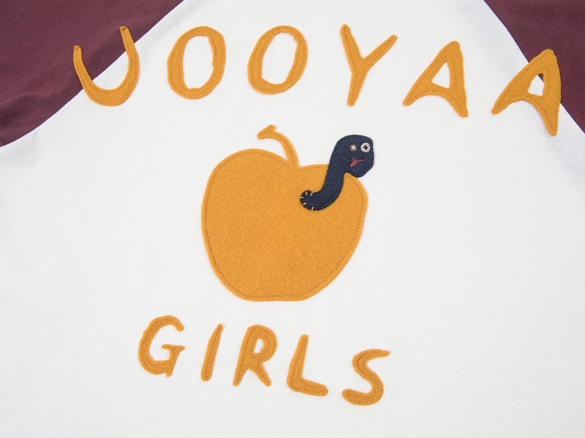 Apple worm felt appliqué raglan tee