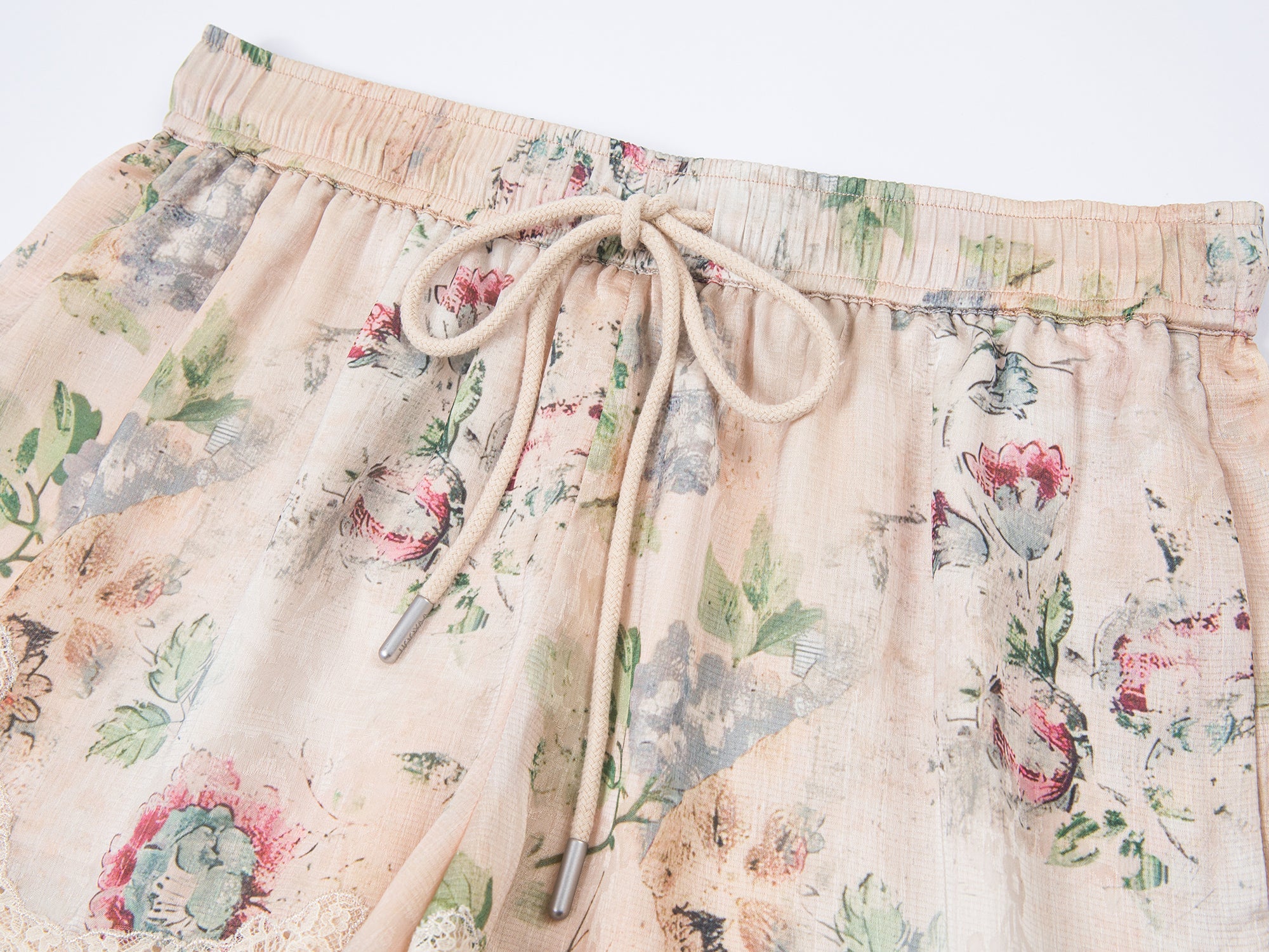 Vintage wallpaper-inspired floral lace shorts