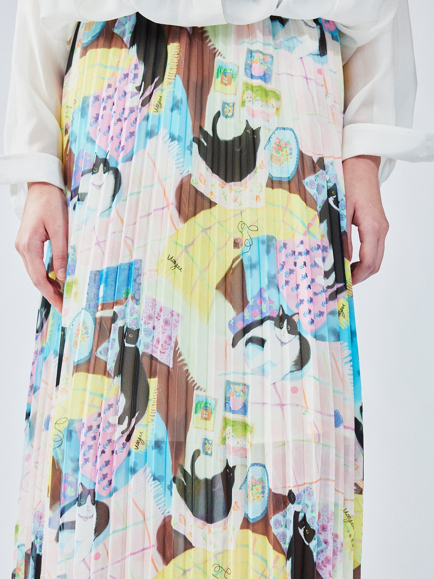 Cat print pleated skirt