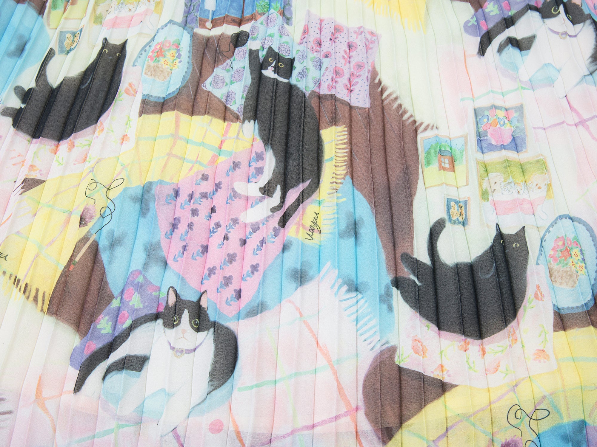 Cat print pleated skirt