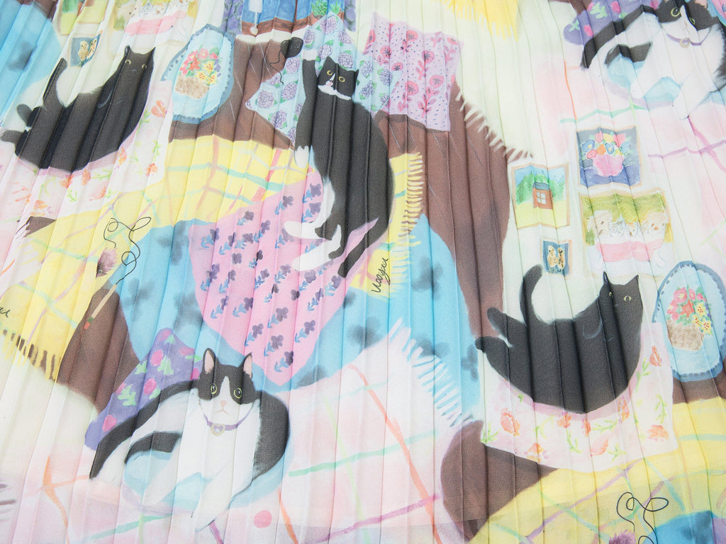 Cat print pleated skirt