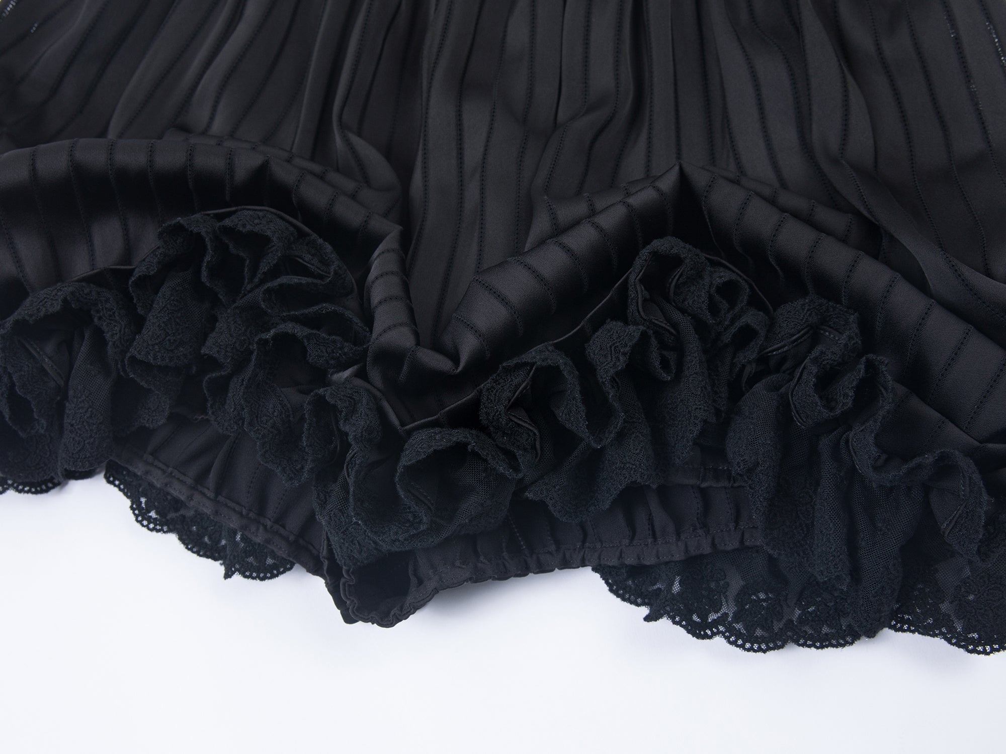 Satin bubble-hem skort