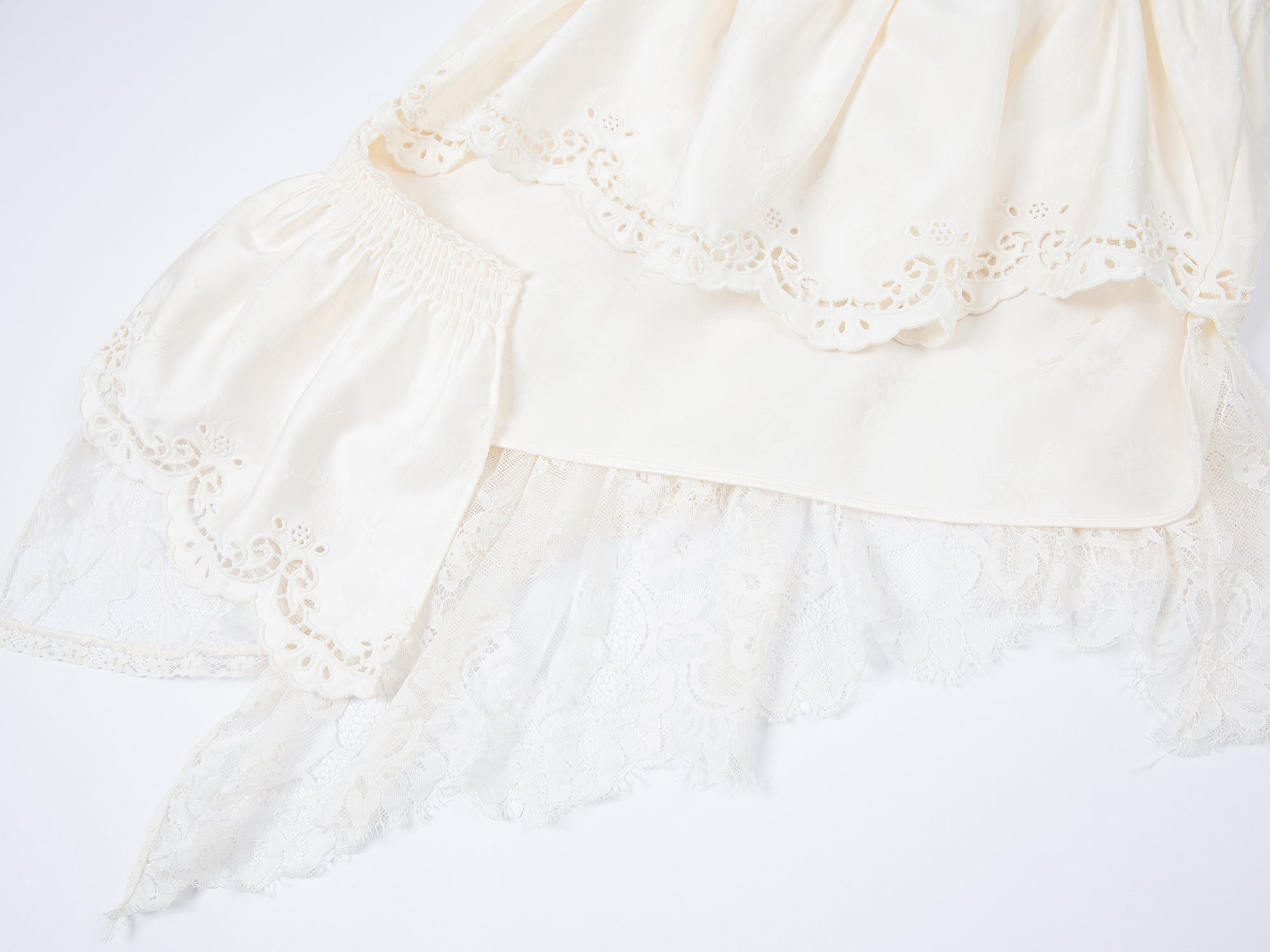 Tiered lace jacquard camisole