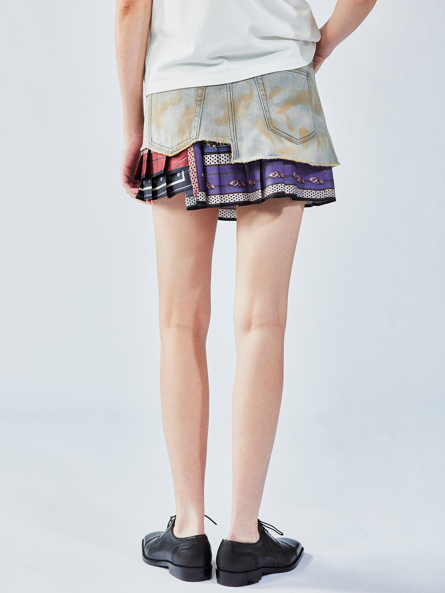Pleated scarf denim skirt
