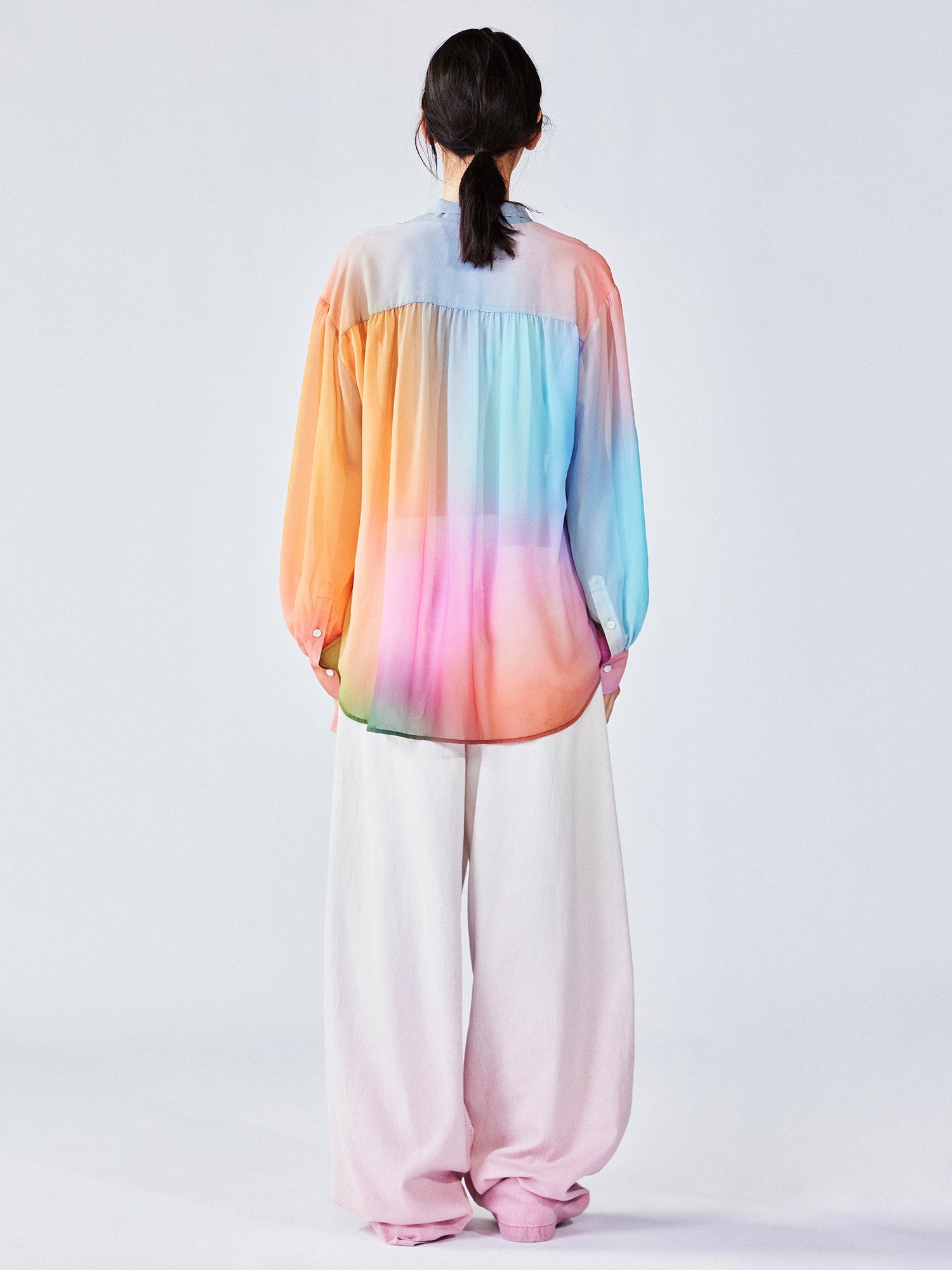 Dreamy light 3D appliqué tie blouse