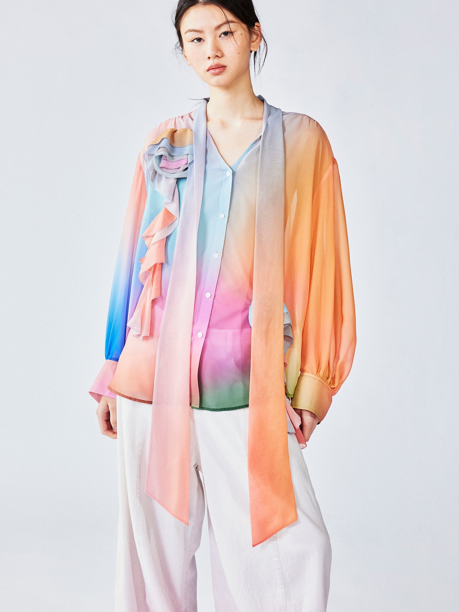 Dreamy light 3D appliqué tie blouse