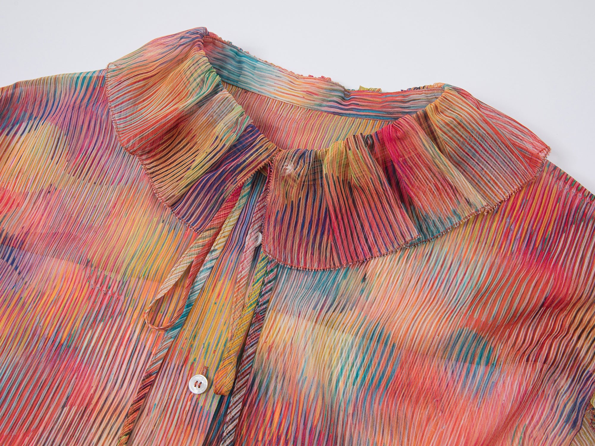 Dreamy light ruffle collar blouse