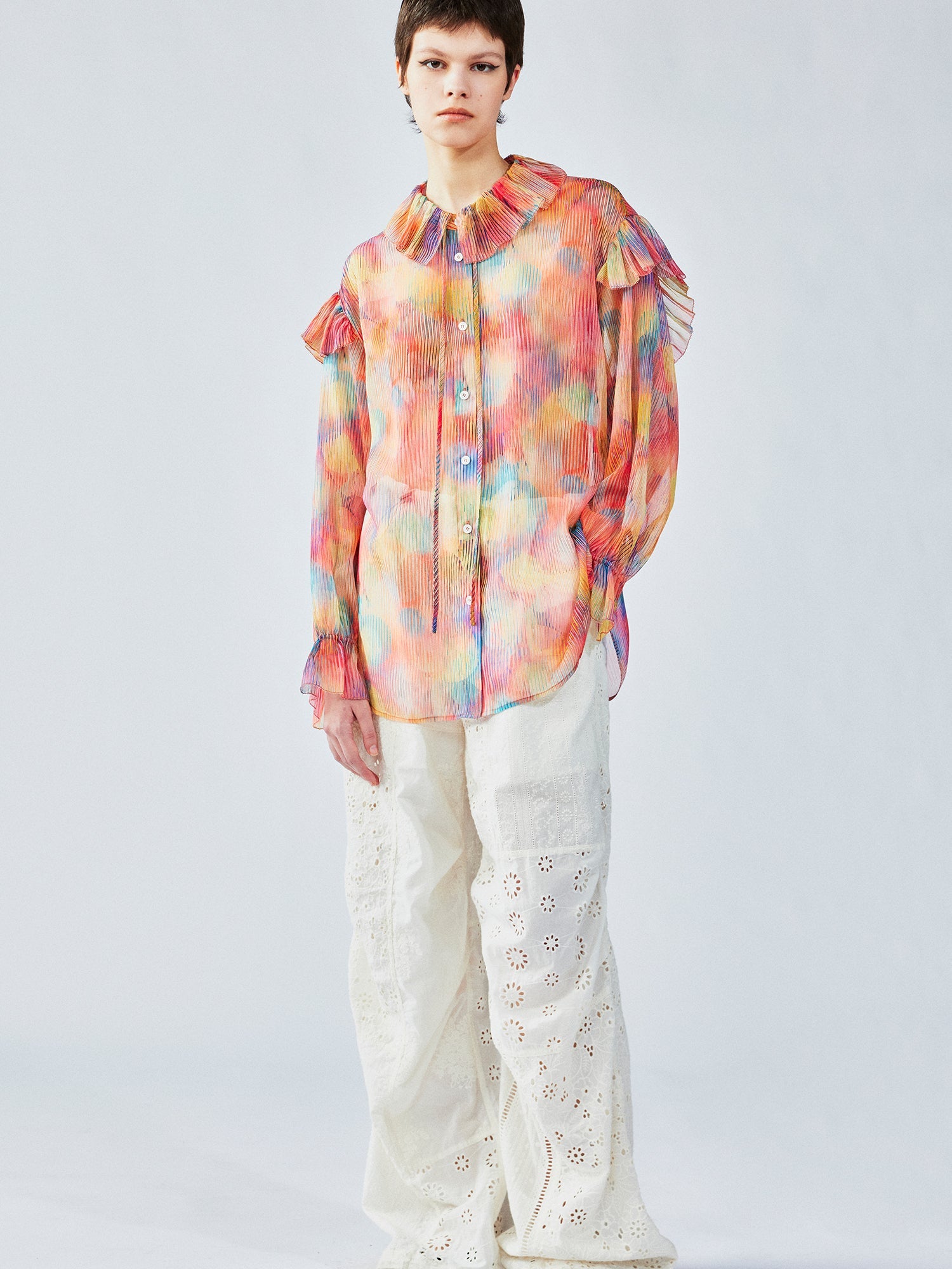 Dreamy light ruffle collar blouse