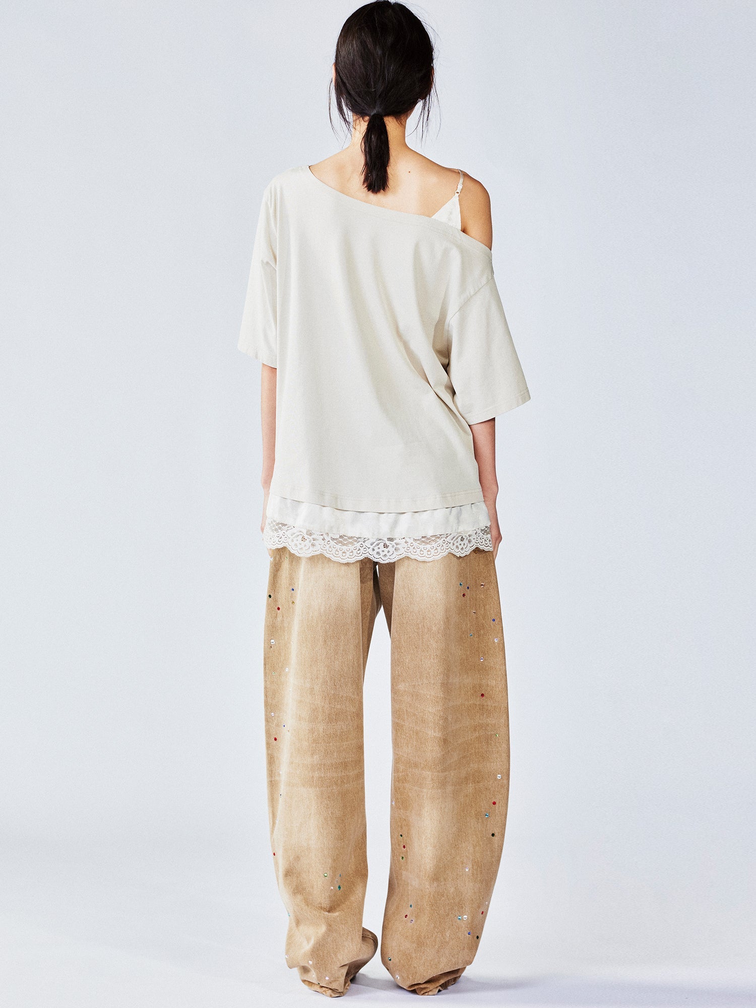 3D twist lace faux two-piece camisole tee