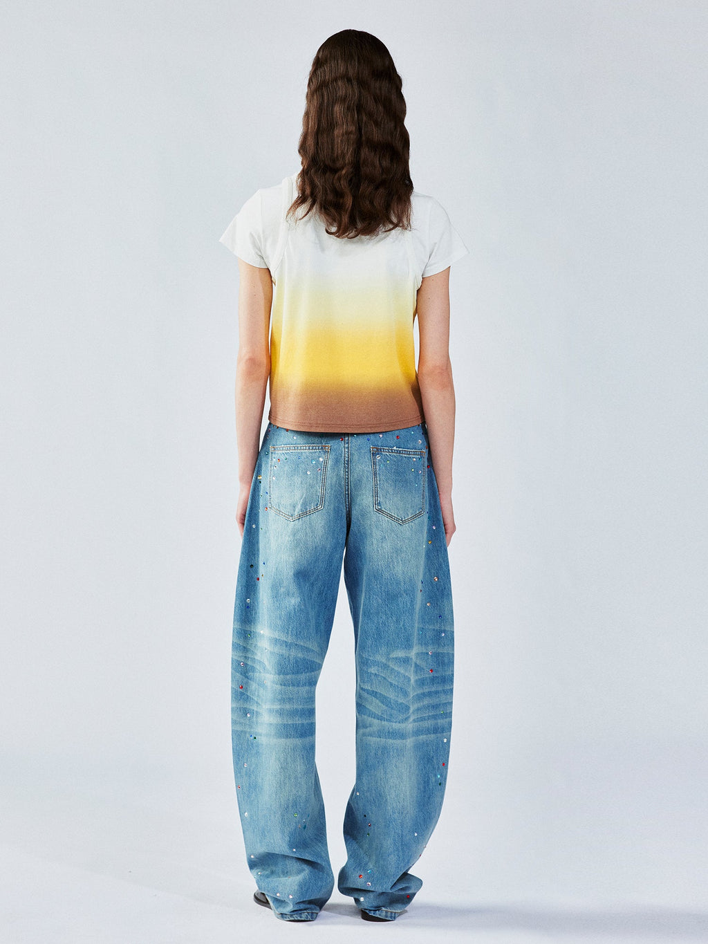 Gradient vest-layered tee