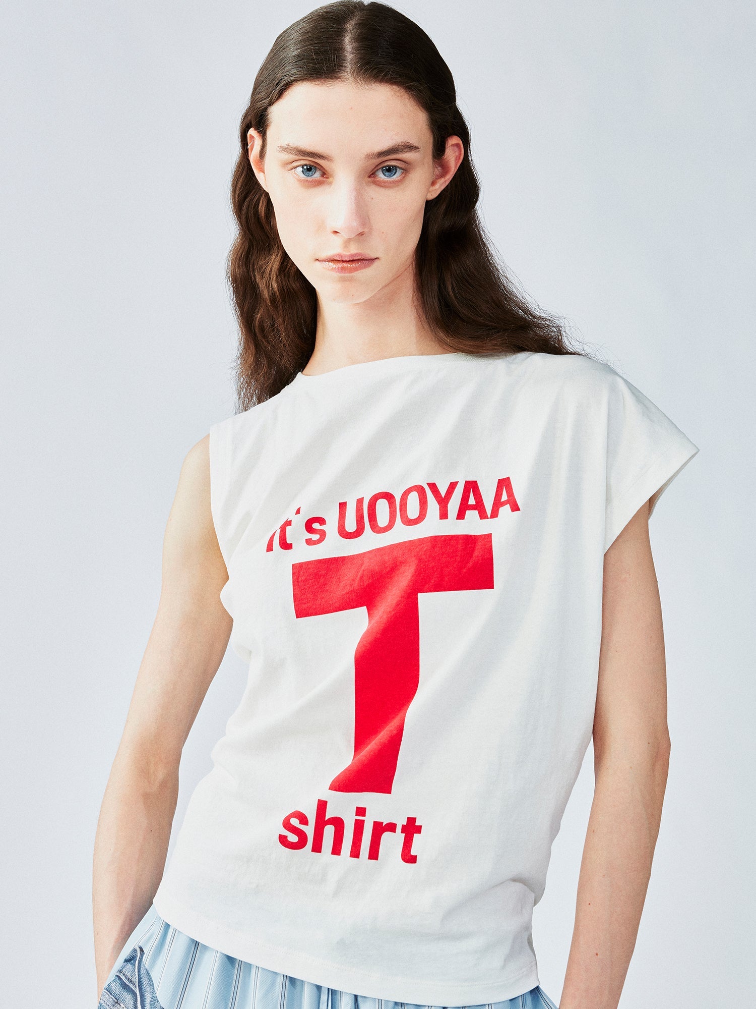 A very UOOYAA tee
