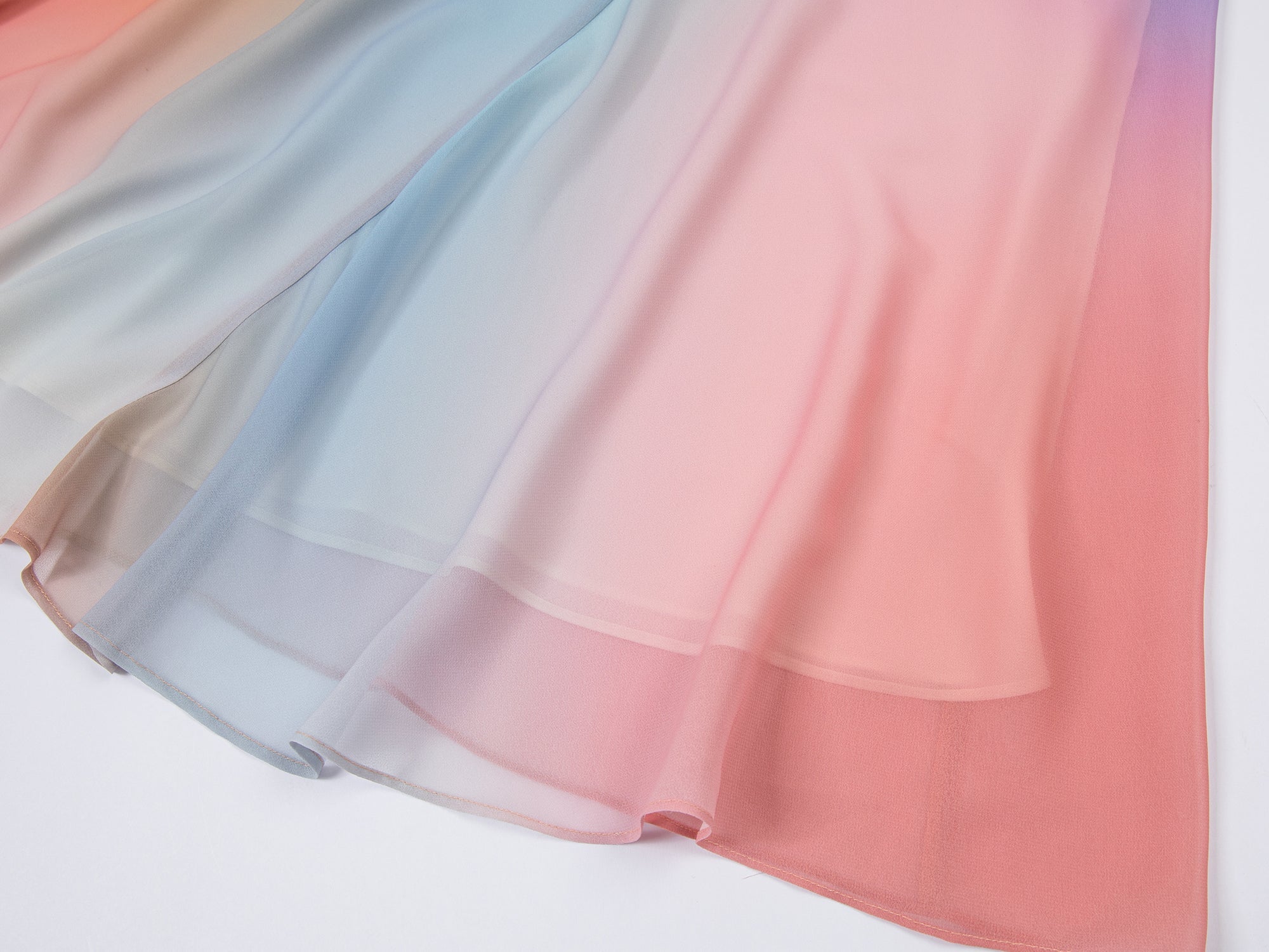 Dreamy light 3D appliqué dress