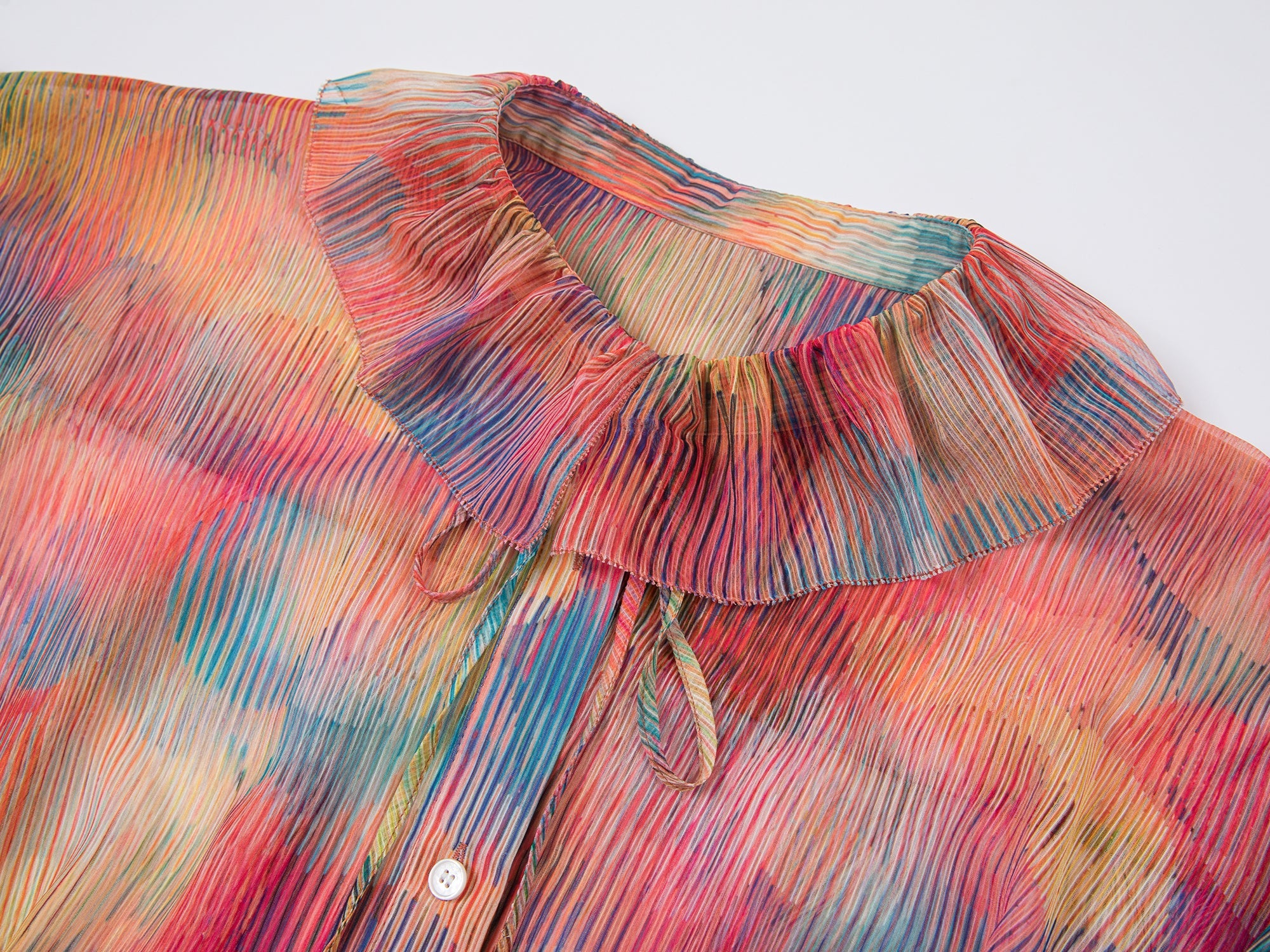 Dreamy light ruffle collar dress