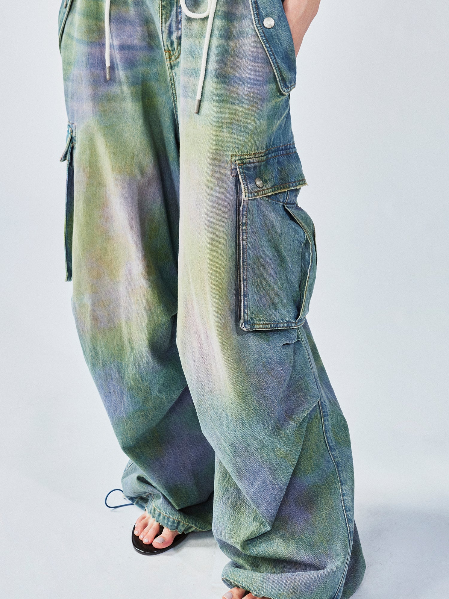 Dreamy light utility jeans