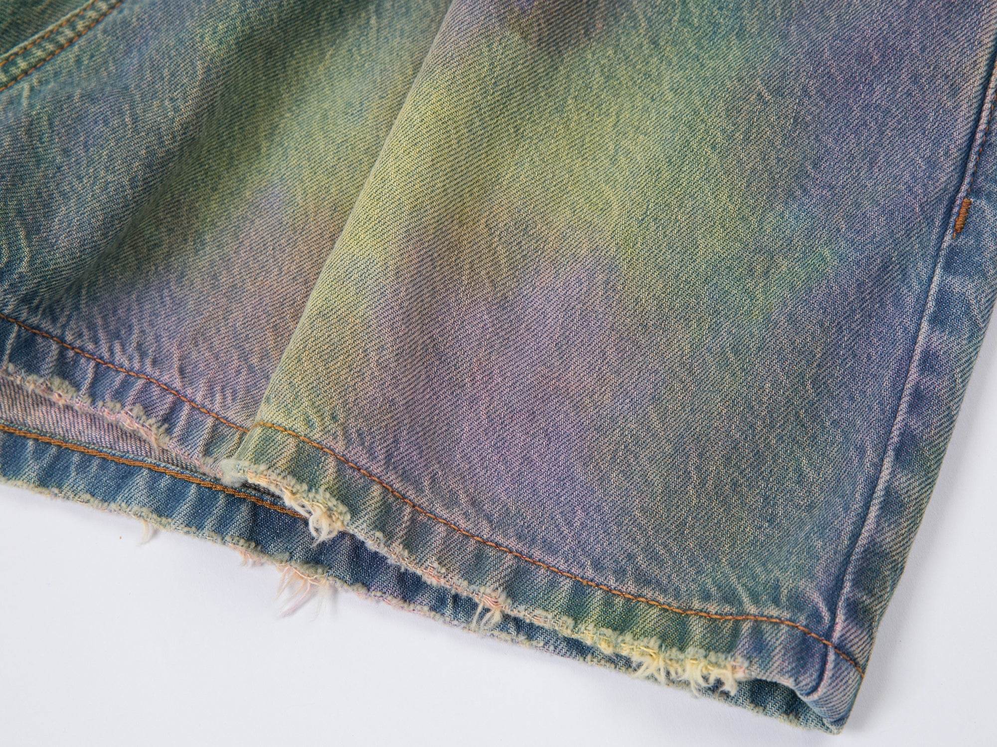 Dreamy light denim shorts