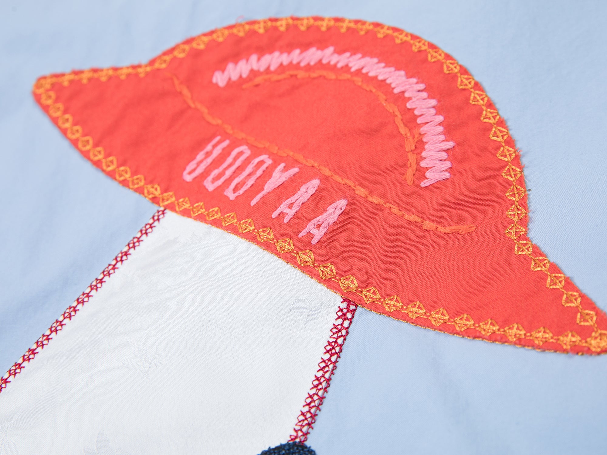 UFO cat appliqué embroidery shirt