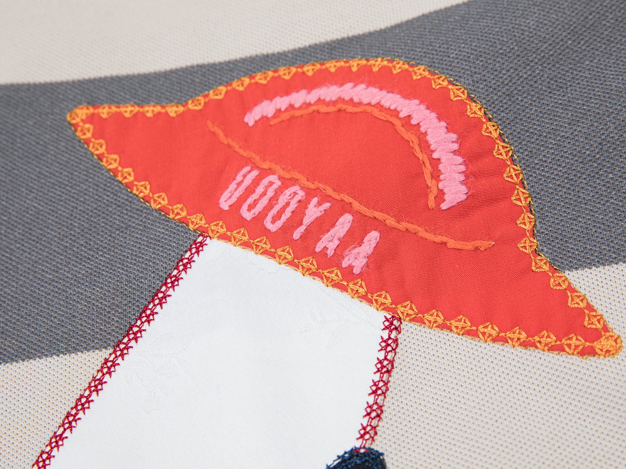 UFO cat appliqué polo tee