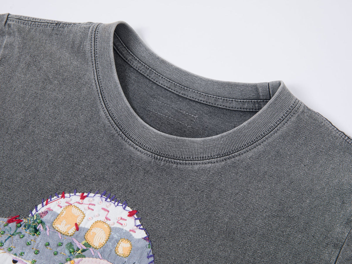 UFO cat appliqué embroidery tee