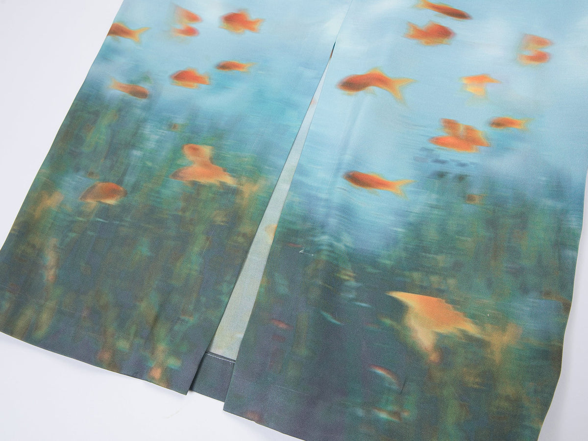 Goldfish tank skirt