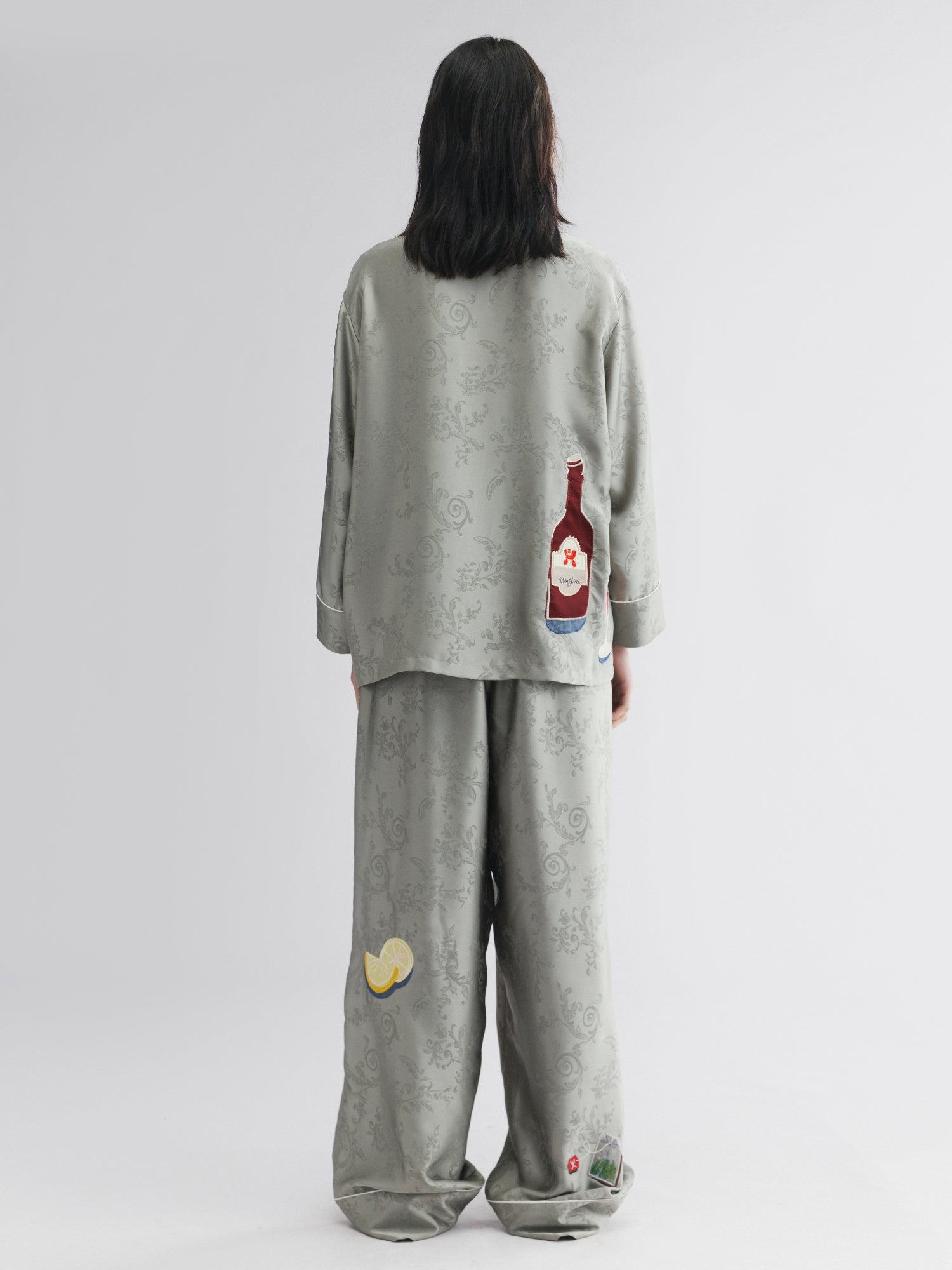 Seafood & tea graphic pajama-style shirt