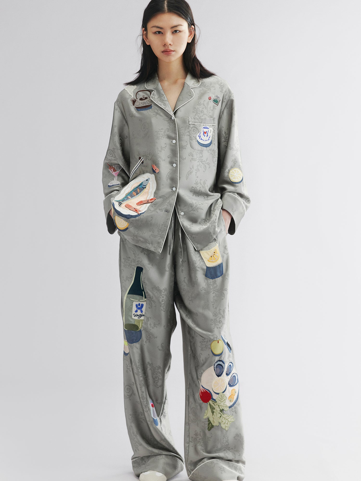 Seafood & tea graphic pajama-style shirt