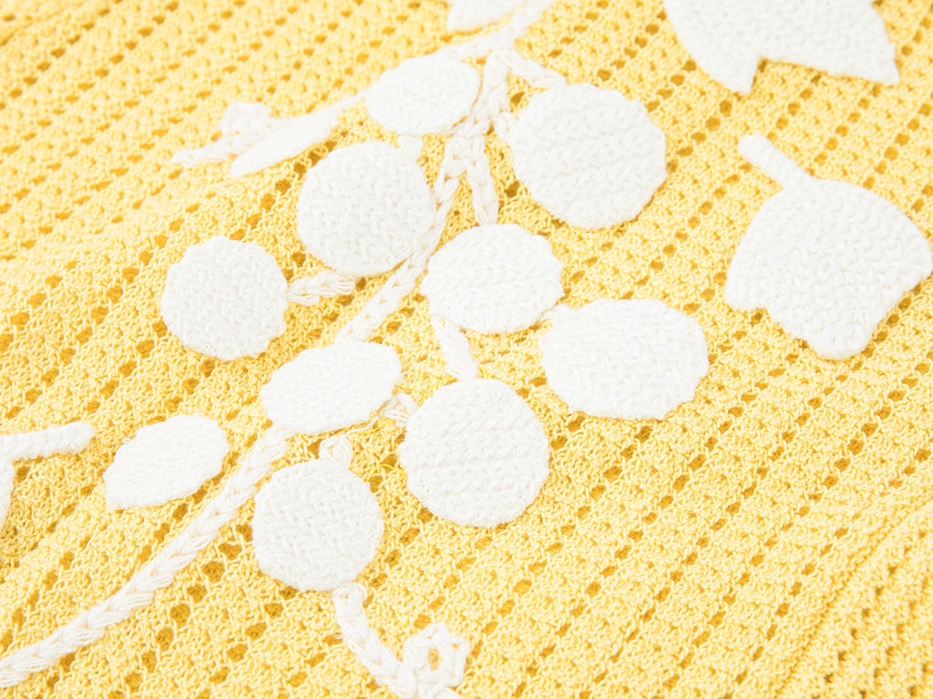 Food & love granny-style knitted sweater