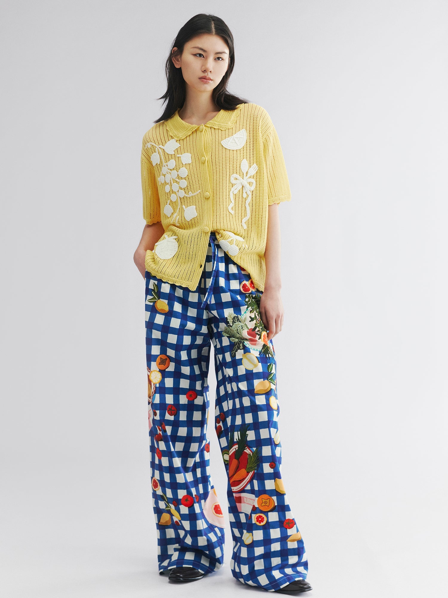 Food & love granny-style knitted sweater