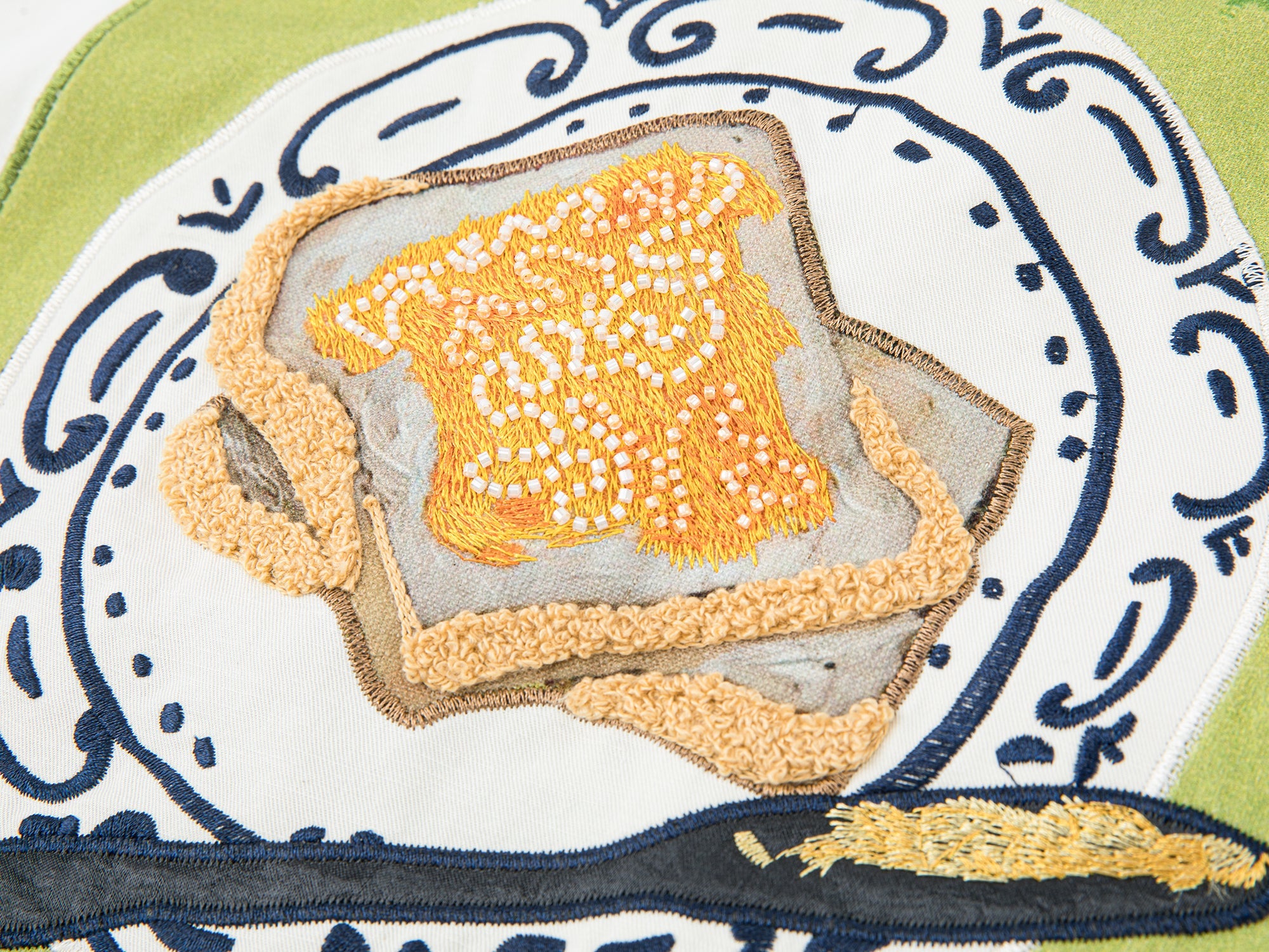 Toast & olive breakfast graphic tee