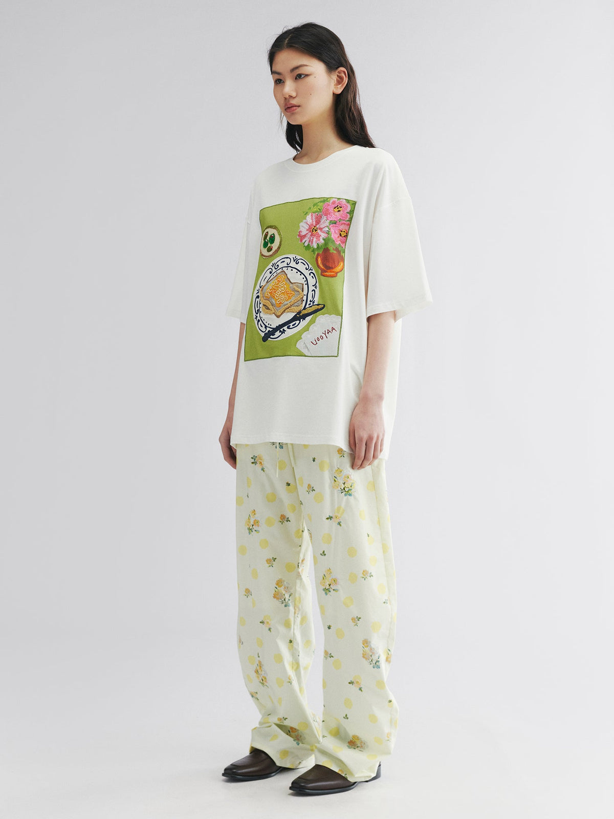 Toast & olive breakfast graphic tee