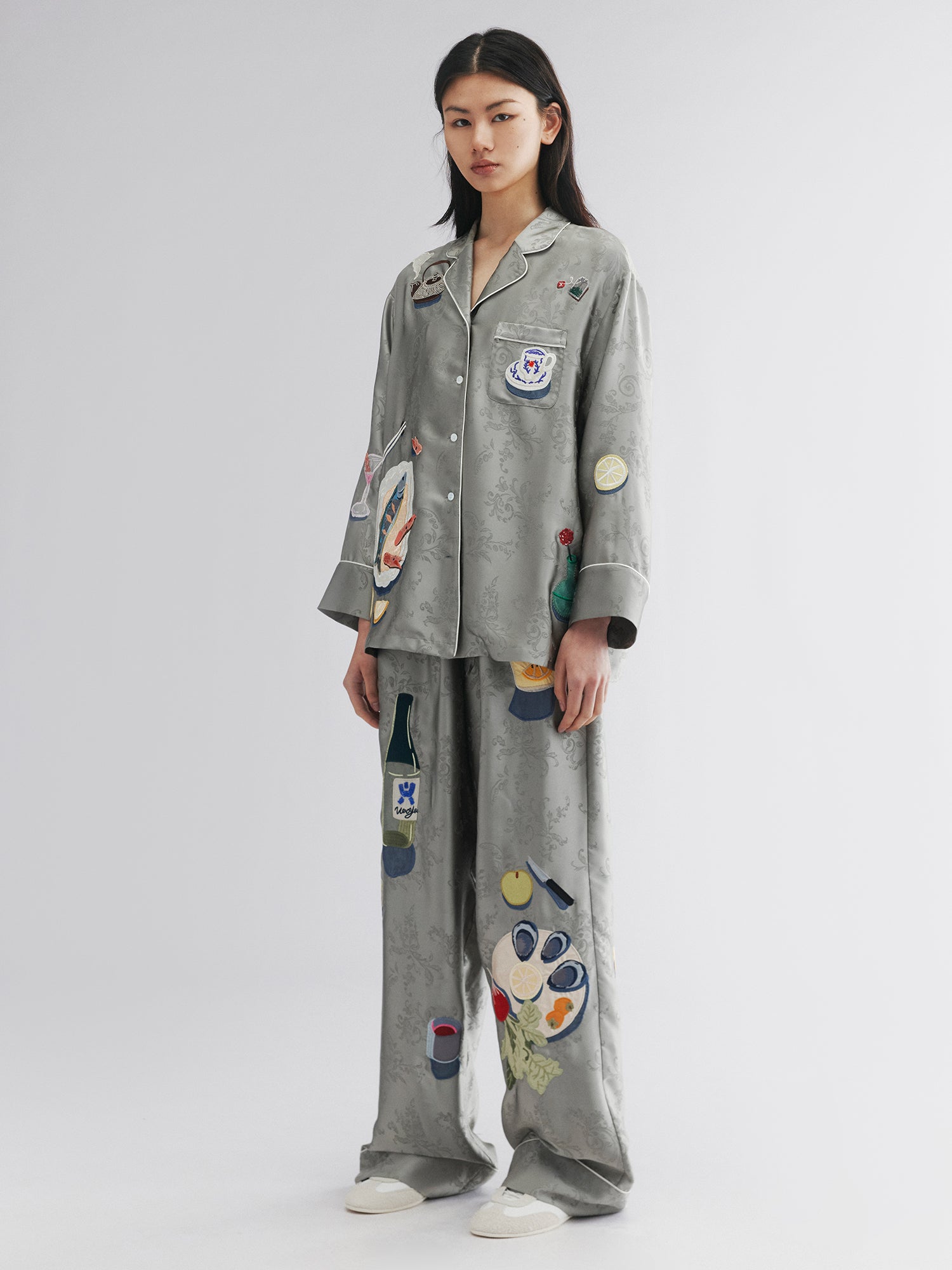 Oyster & wine graphic lounge pants