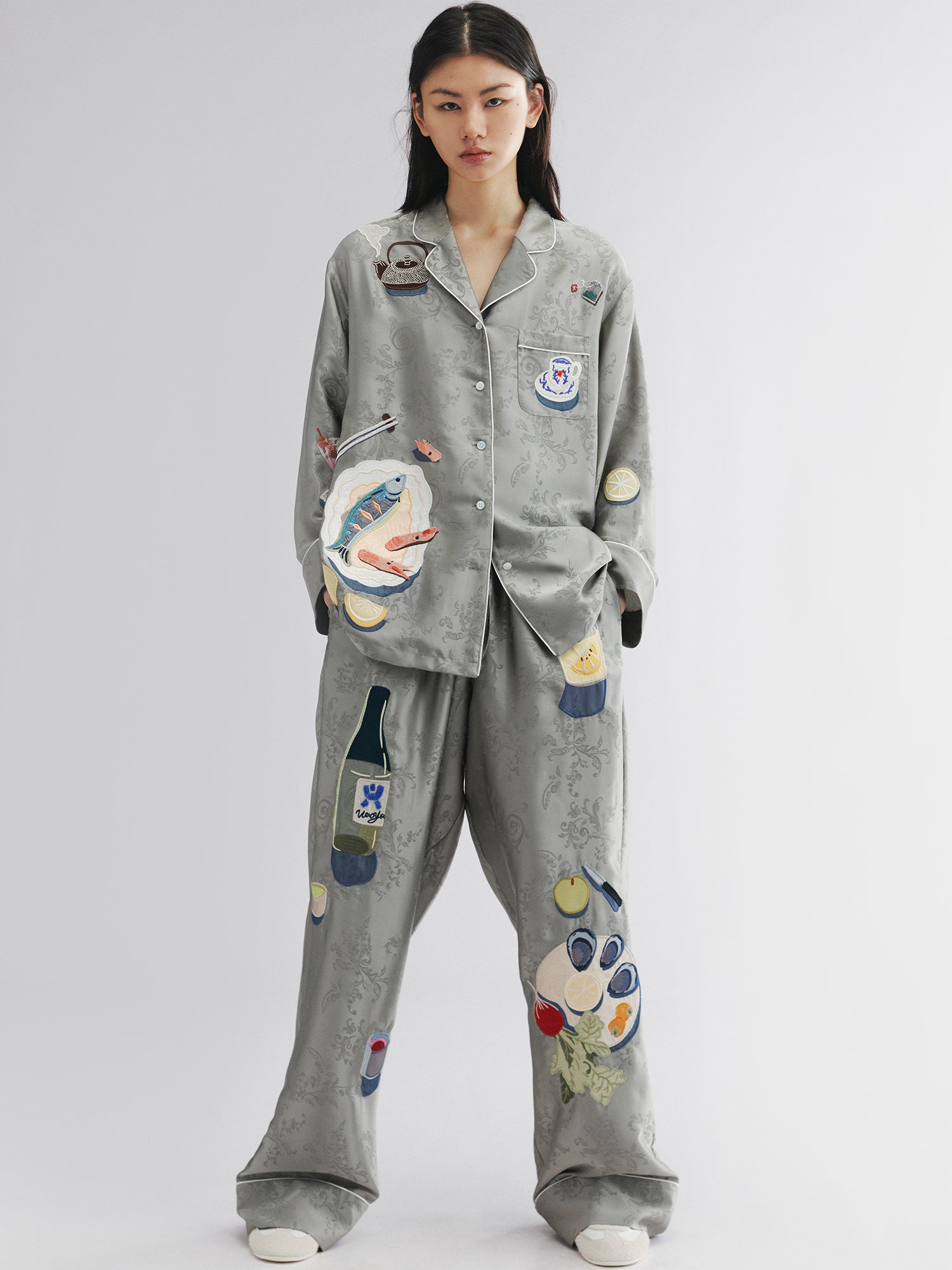 Oyster & wine graphic lounge pants