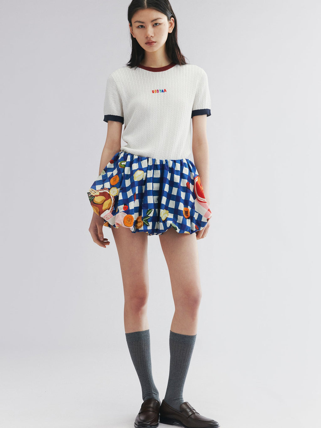 ピクニックシーンのグラフィックバルーンショートパンツ