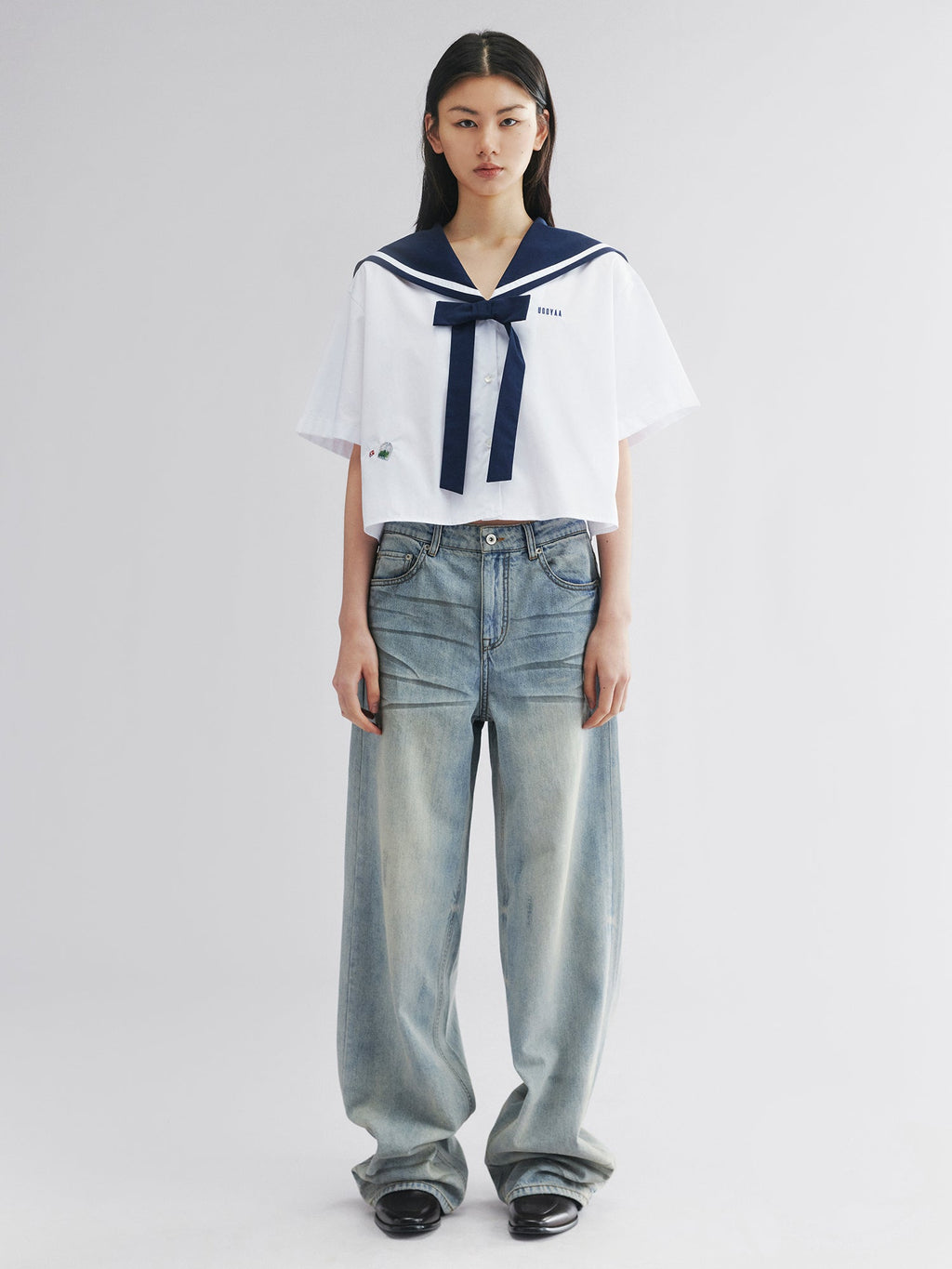 Whiskered crinkled denim pants