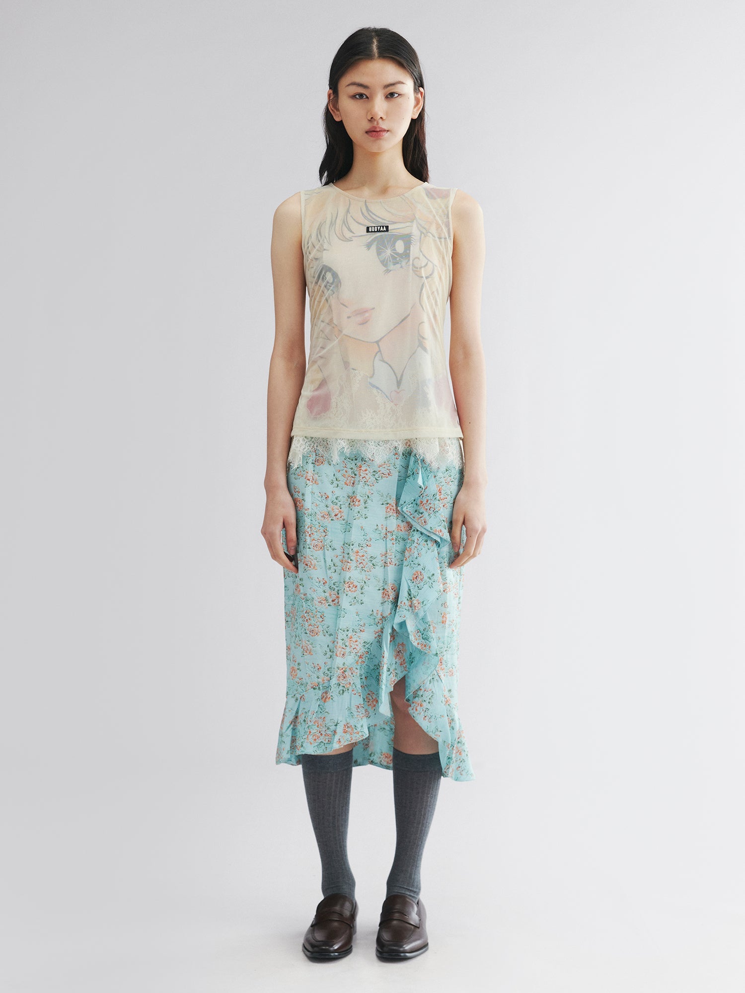 Wrinkled mesh anime vest