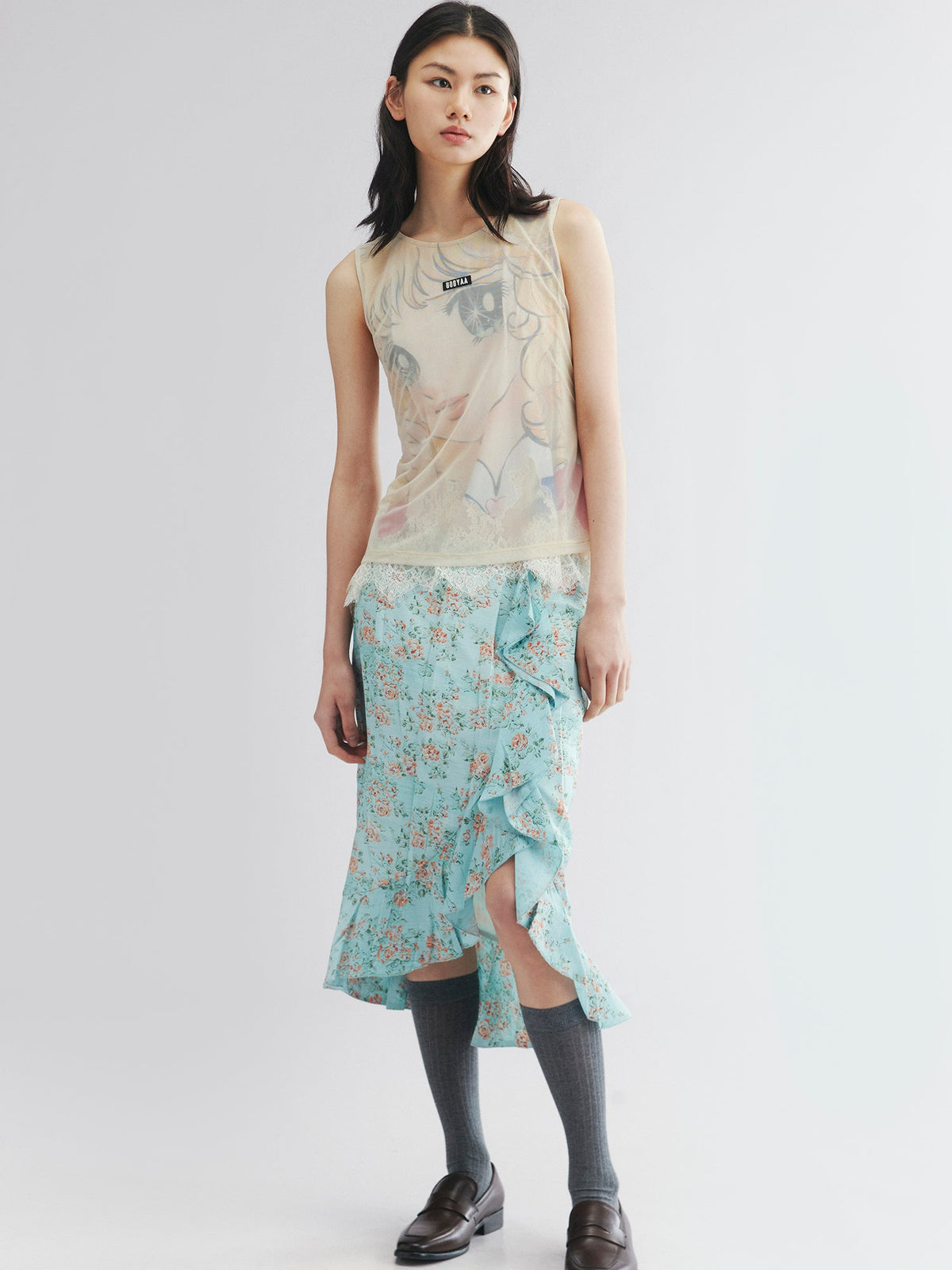 Wrinkled mesh anime vest