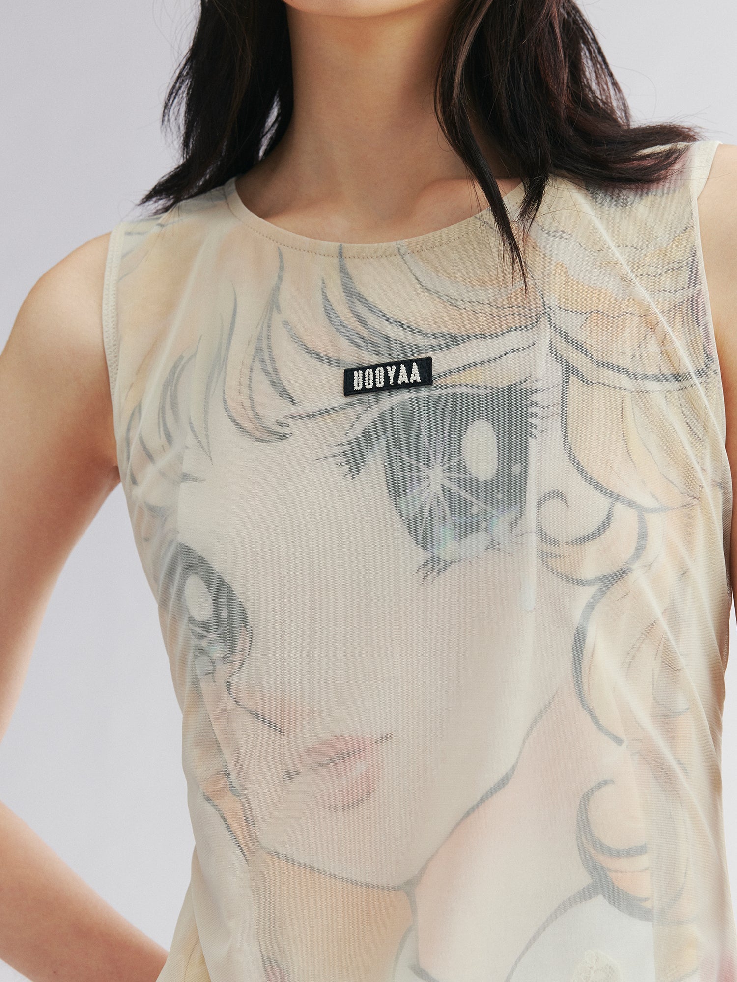 Wrinkled mesh anime vest