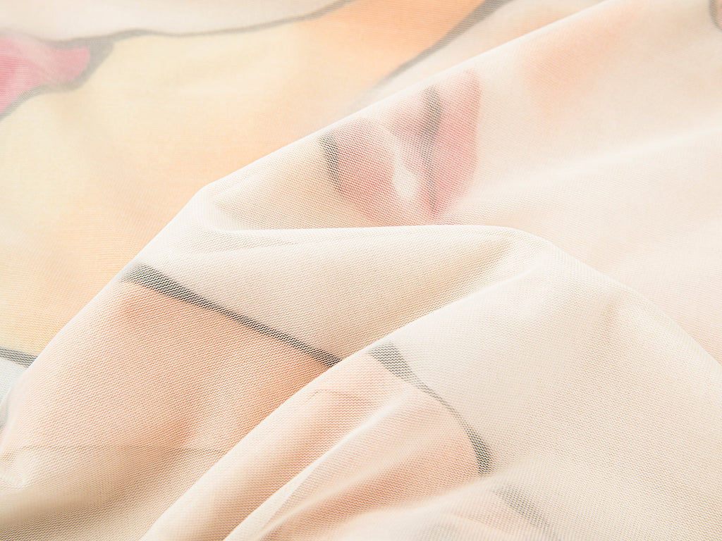 Wrinkled mesh anime layered T-shirt