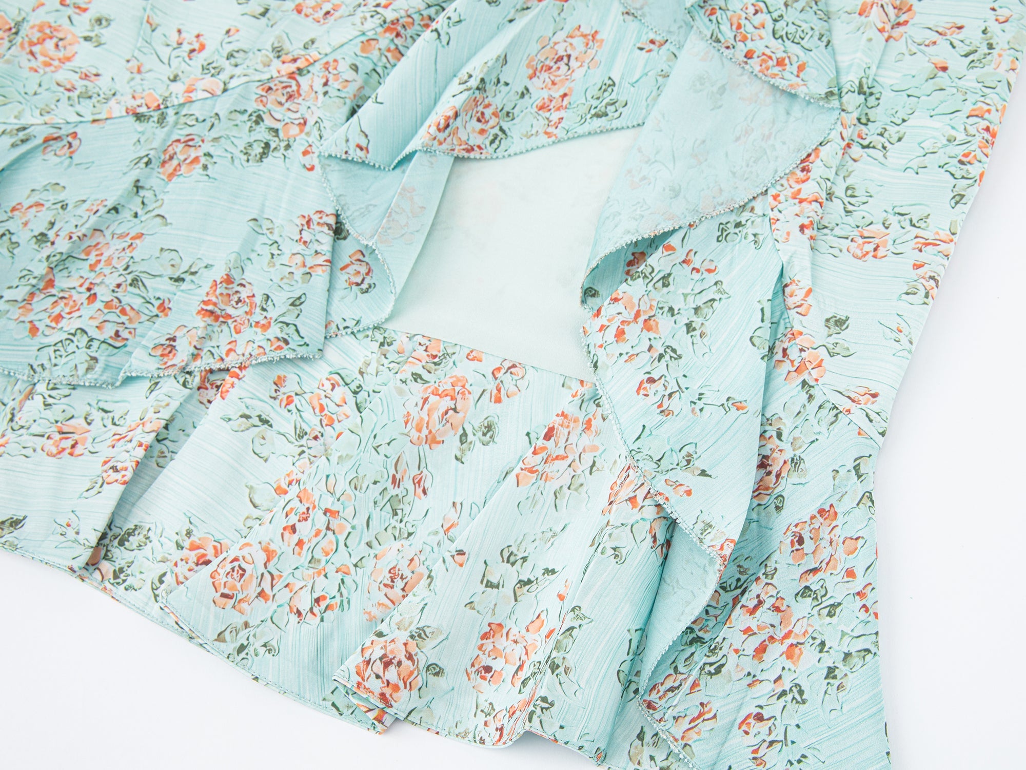 Oil-painted floral crinkle skirt