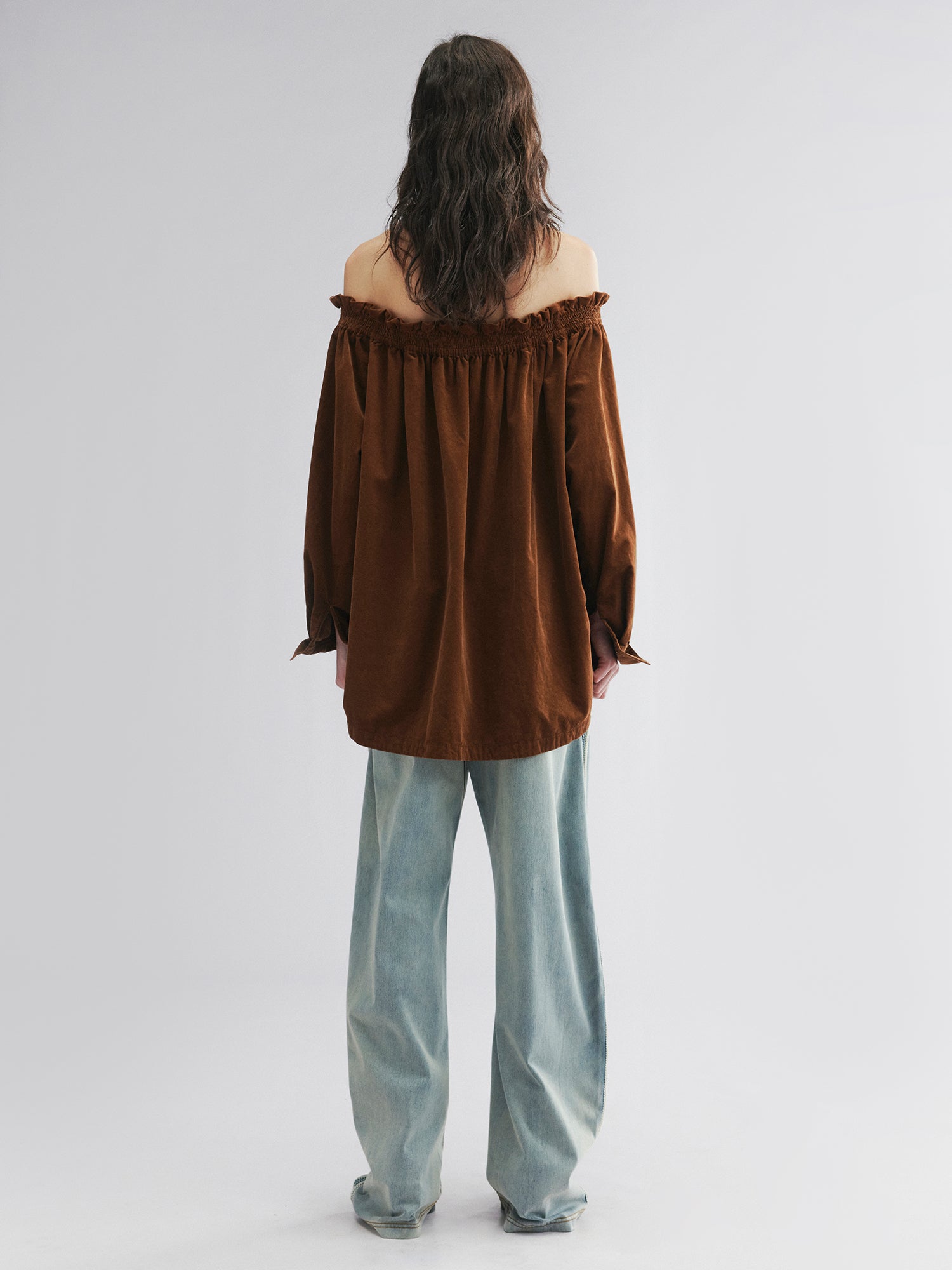 Off-shoulder utility shirt