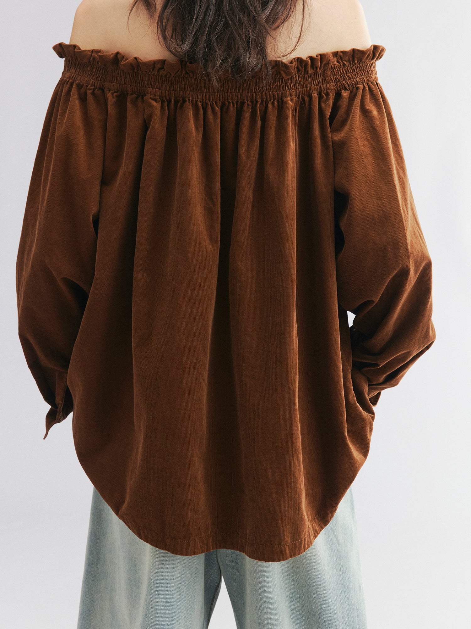 Off-shoulder utility shirt