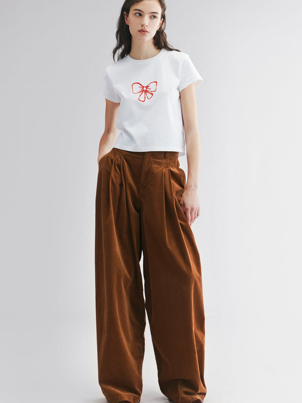 Ketchup bow doodle tee