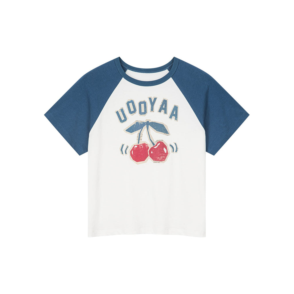 Raglan sleeve tee with sporty cherry print