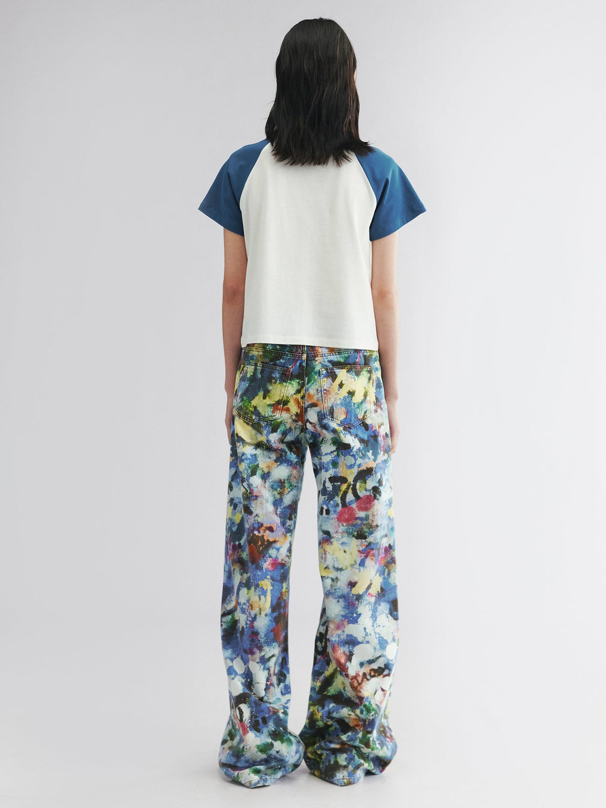 Raglan sleeve tee with sporty cherry print